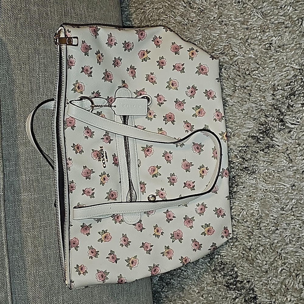 Not the bag and matching wallet?